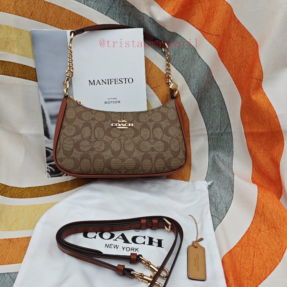 Coach Teri Shoulder Bag In Signature Canvas brown